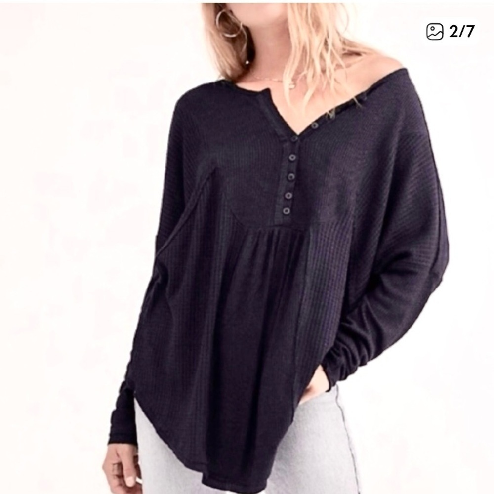 Free People Leo Henley Thermal button waffle knit thermal top in Black large